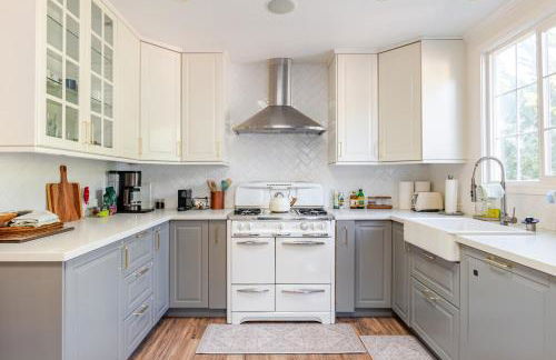 Ocean Cottage, Fire Pit, Trampoline, Outdoor Kitchen - Foto 11