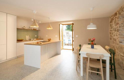 BRAND NEW Stone house MARCELA, 3 double bedrooms, pool - Foto 29