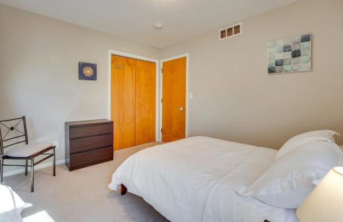 Jackson Home w/ Fire Pit & Yard: 3 Mi to Downtown - Foto 21