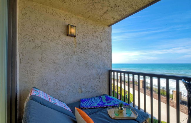 Solana Sunset Stunning Beachside Retreat for 4! - Photo 31