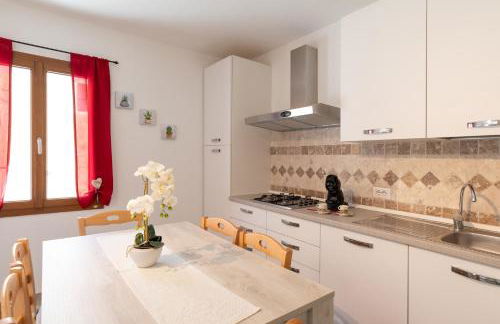 Zaira Home Free Wi-Fi 5 minuti dal Lago Liscia - Foto 7