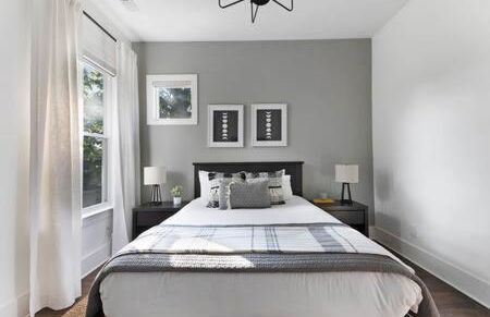 The Maple House - Huge Backyard & Mins to Broadway - Foto 11