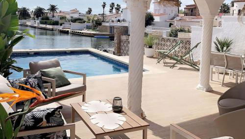 Casa Serenity au canal avec piscine et amarre - Foto 3