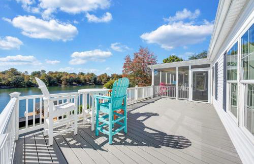 Family Lake Retreat w/ Screened Deck! - Foto 26
