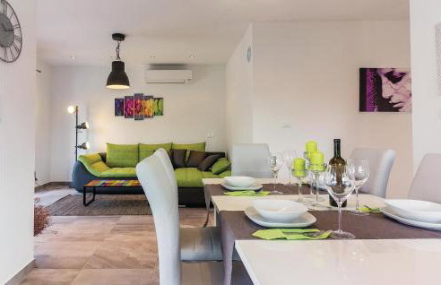 Three-Bedroom Holiday Home In Cetinici - Foto 19