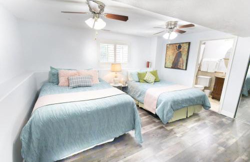 Farmington Gem 6BR Hot Cold Tub Sleeps 15 - Foto 45