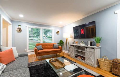 Modern Luxury with Pool Table 3BR-5BD Sleeps 10 - Foto 36