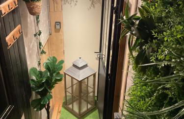 Les Loges Du Théatre 160m2 MAISON PRIVÉ 14 personnes MAX tout équipé a 200m de l'AVENUE DE CHAMPAGNE et toutes commodités DEGUSTATION CHAMPAGNE OFFERTE jacuzzi sauna jeux velos EMPLACEMENT EXCEPTIONNEL et CHIC - Foto 24