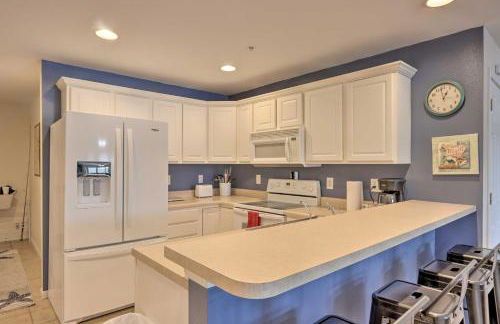 Community Pool and Dock Lake of the Ozarks Condo! - Foto 7