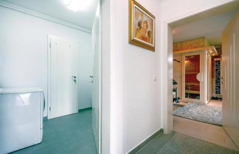 Cozy Home In Varazdinske Toplice - Foto 12