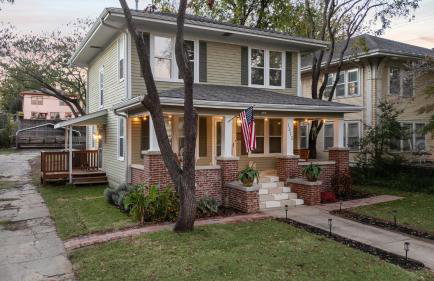 Hottub, Pool Table, Basketball, Firepit, Sleeps 8 - Photo 80