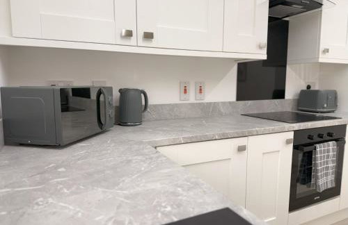 Low Street Escape 3 Bed, Sleeps 9, Gated Drive, WiFi, Contractors - Foto 7