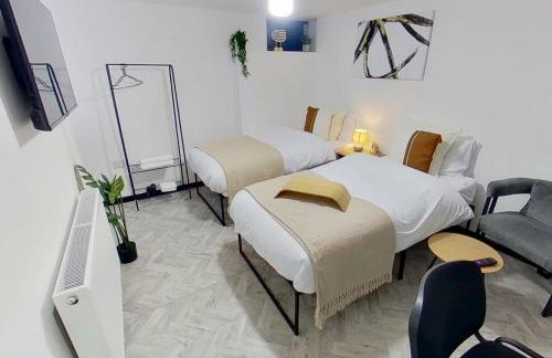 Stylish Modern Studio Near MediaCityUK & Manchester Centre - Free Parking - Sleeps 2 Enjoy - Foto 14