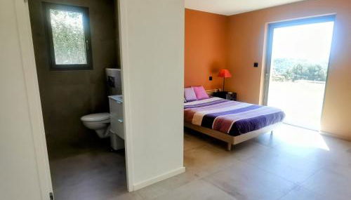 Villa La Voile au Vent - Sur les collines de la Cadière d'Azur - Villa spacieuse, 4 chambres, climatisée avec piscine à débordement, Vue mer et collines - Foto 5