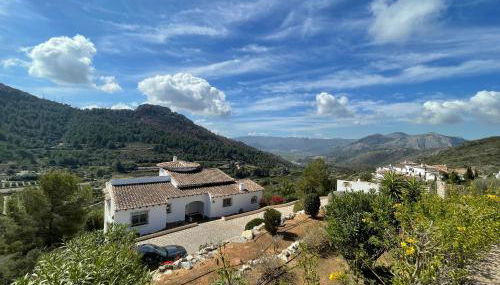 Private Hilltop Villa with Sea and Mountain Views - Foto 3