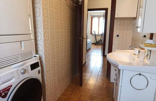 Three Rooms With Whirlpool Bath - Photo 29