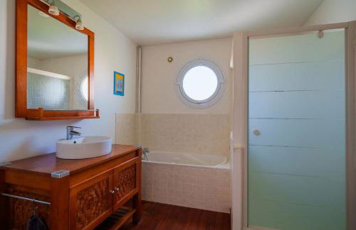 Les Flots - Wi-Fi, TV, Garages, Central - Foto 4