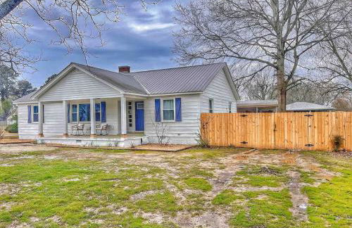 Family Retreat Prime Location in Decatur - Photo 32