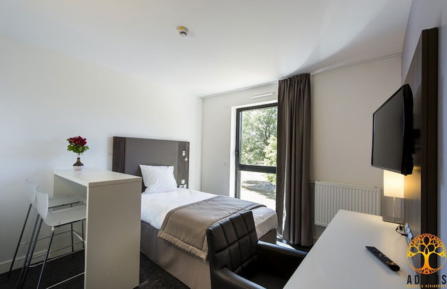 Adonis Dijon Maison Internationale - Photo 4