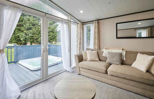 The Kestrel Lodge with Hot tub - Foto 3