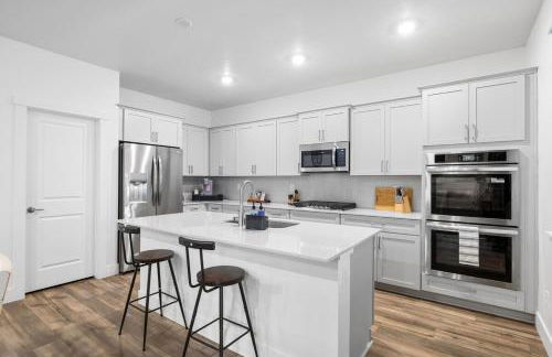 Creswell lane! Where luxury meets entertainment! - Foto 19