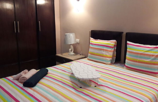 Apartment With Terrace - Photo 7