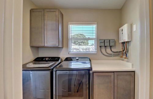 Modern Mini Golf Oasis - Foto 21