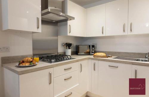 Hook Three Bed Flat Parking - Photo 5