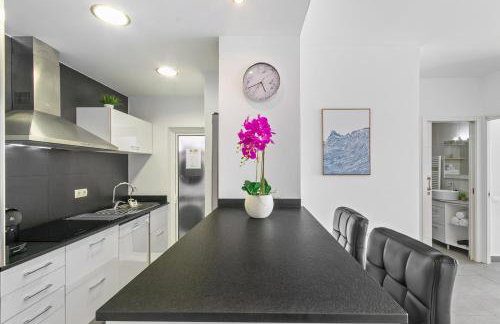 COSY WELL SITUED APARTMENT WITH SEA VIEW - Foto 6