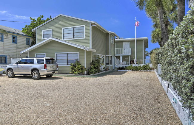 Updated Condo Near Beach: Ideal Walkable Location - Foto 6