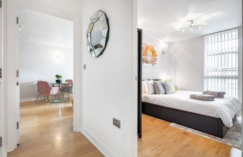 Stunning Apartment with Underground parking! - Foto 26
