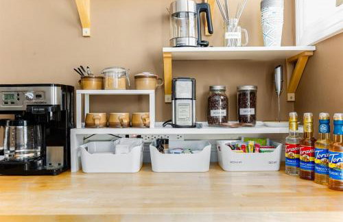 The Huddle & Hangout - 3 Bedroom House Close to ND - Foto 3