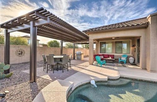 Game Room, Patio! Family-Friendly Goodyear Home - Foto 31