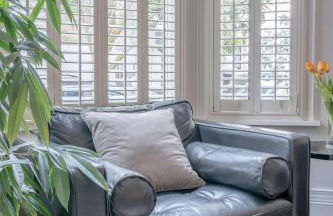 Stylish 3-floor 3bed home with garden near river - Foto 44