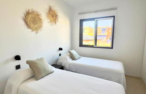 Beach and Golf Holiday Home with private jacuzzi - Foto 59