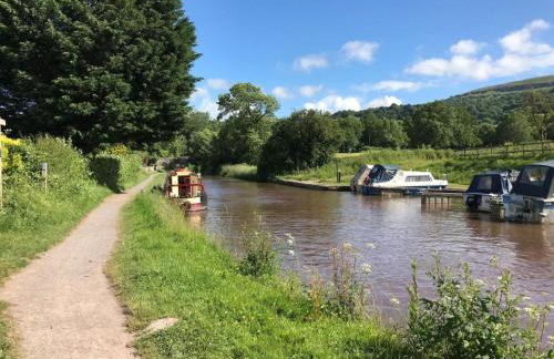 2 Bed in Llangorse oc-p31754 - Photo 24