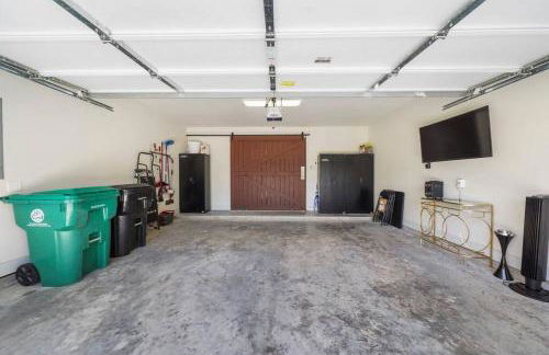 Private Entry Luxury Apartment in Central Location - Foto 2