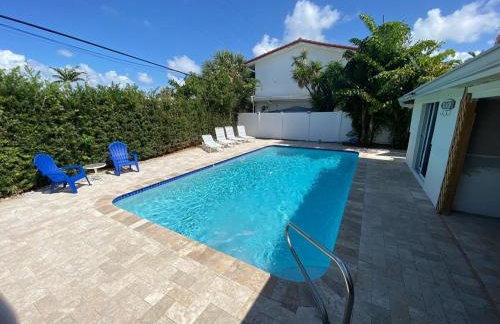Queen Studio Walk to Beach Pool Parking - Foto 14