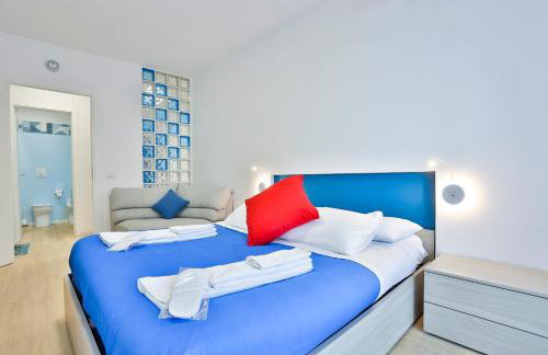 Naples Stay Inn - close to metro & all connections - Photo 17