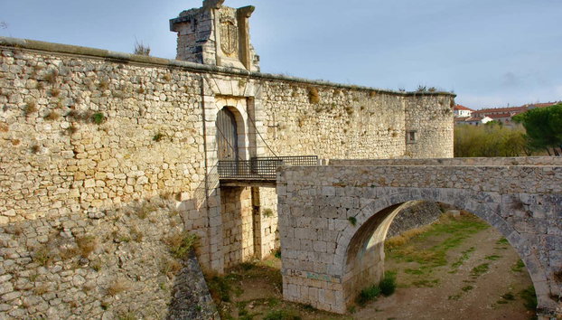 Free tour dans Chinchón - Photo 4, Extérieur du château de Chinchón