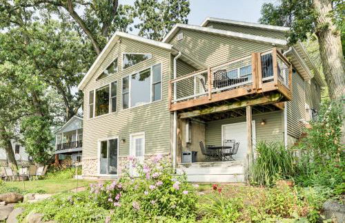 Spacious Edgerton Home with Private Beach and Views! - Foto 32