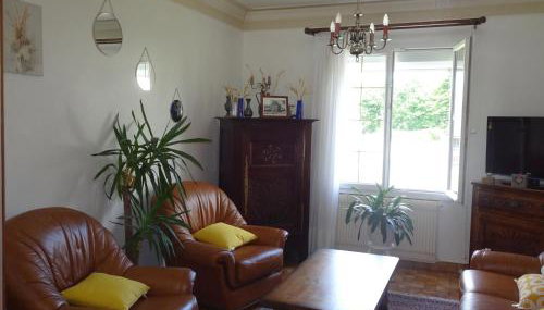 Holiday Home in Guerlesquin Near Lake - Foto 5