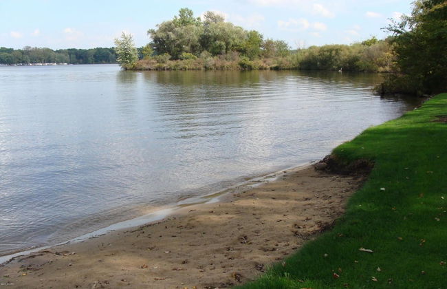 On Pointe Lakefront Resort - Photo 34