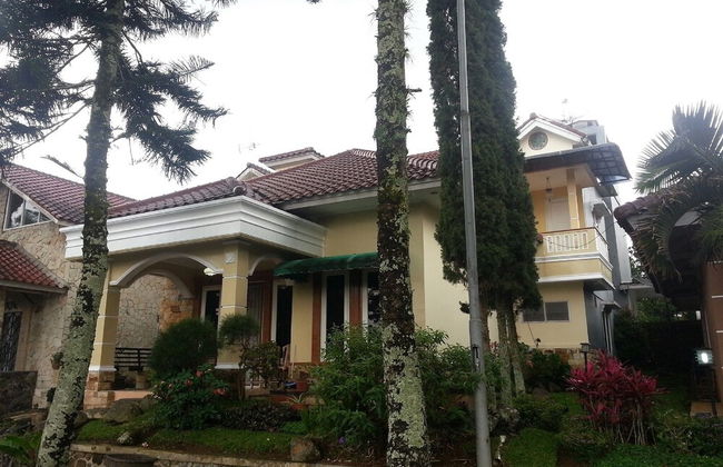 Villa Kota Bunga Allamanda - Foto 42
