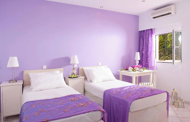 Primavera Beach Hotel - Photo 4