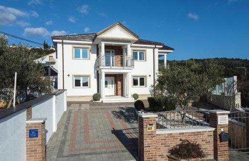 Luxury Villa Ivana - Photo 40