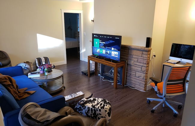 LUXE Retreat at 8050 Kaymar Dr. - Photo 40