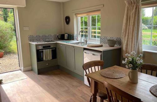 Garden cottage near River Exe - Foto 10