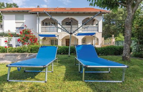 3 Bedroom Awesome Apartment In Pavicini - Photo 7