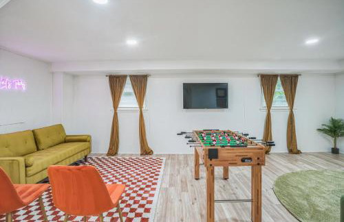 Centrally Located 4BD Home BBQ Downtown Nearby - Foto 16